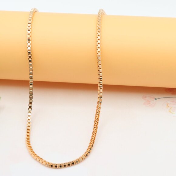 "Box Link Chain Rose Gold Necklace, Bold and Polished Finish, XPNL0187 - Picture 11 of 12